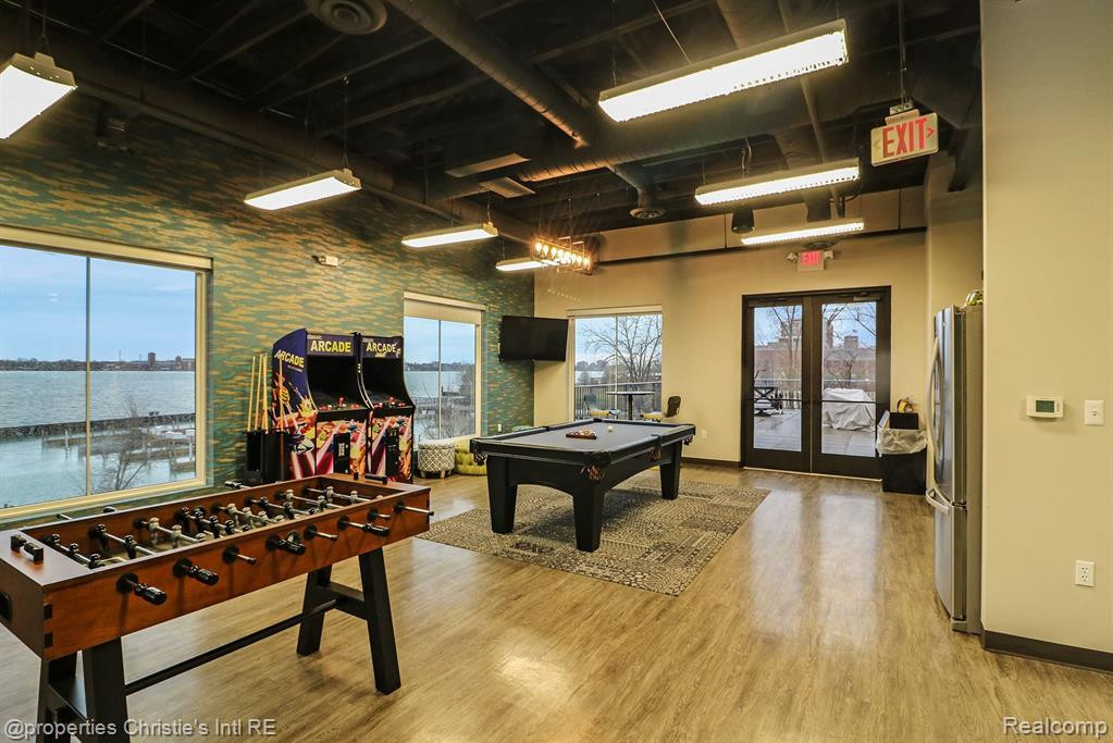 3320 SPINNAKER Lane, 8A, Detroit, MI 48207 — Photo 19