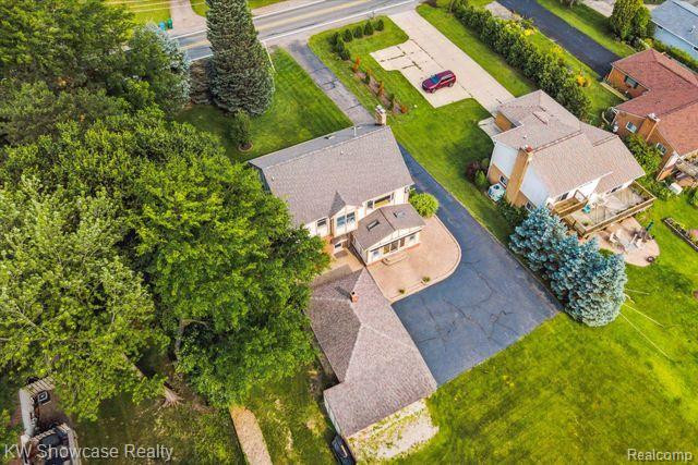 2547 S COMMERCE Road, Wolverine Lake, MI 48390 — Photo 51