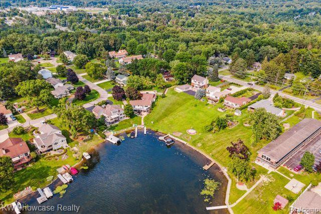 2547 S COMMERCE Road, Wolverine Lake, MI 48390 — Photo 57