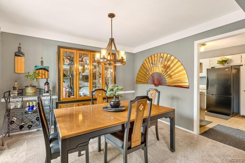 4137 CAMBRIDGE CRESCENT, Troy, MI 48085 — Photo 9