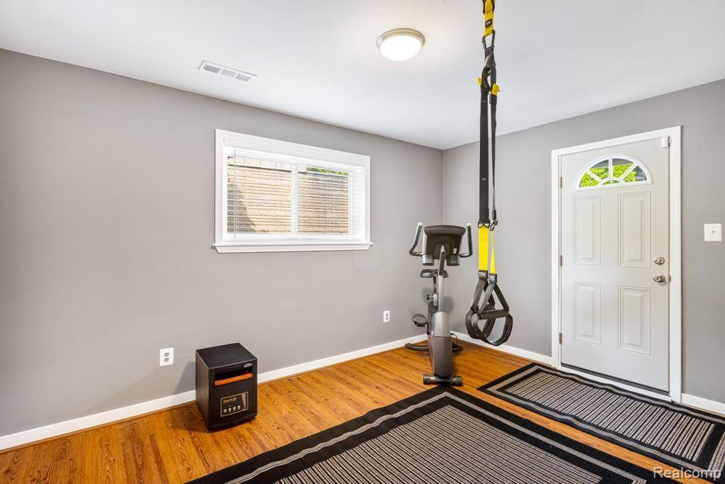 4137 CAMBRIDGE CRESCENT, Troy, MI 48085 — Photo 22