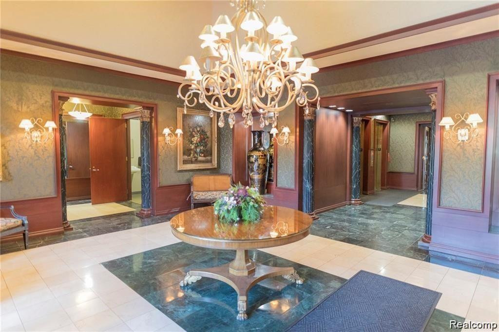 3320 SPINNAKER Lane, 7F, Detroit, MI 48207 — Photo 23