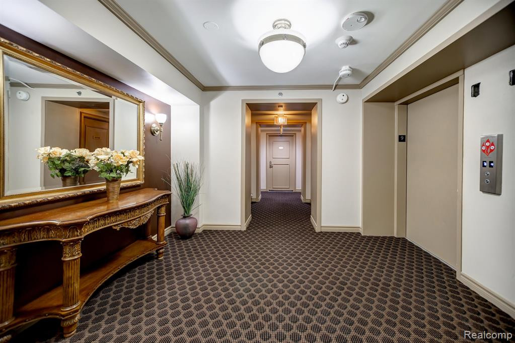 3320 SPINNAKER Lane, 7F, Detroit, MI 48207 — Photo 27