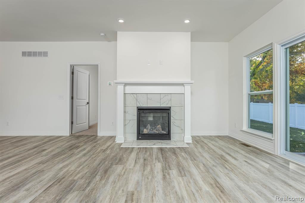 712 Ander Lane, 82, White Lake, MI — Photo 10