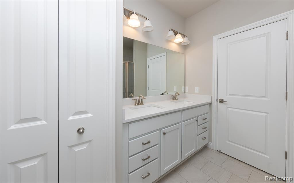 712 Ander Lane, 82, White Lake, MI — Photo 15