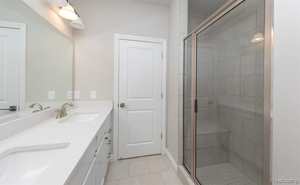 712 Ander Lane, 82, White Lake, MI — Photo 16