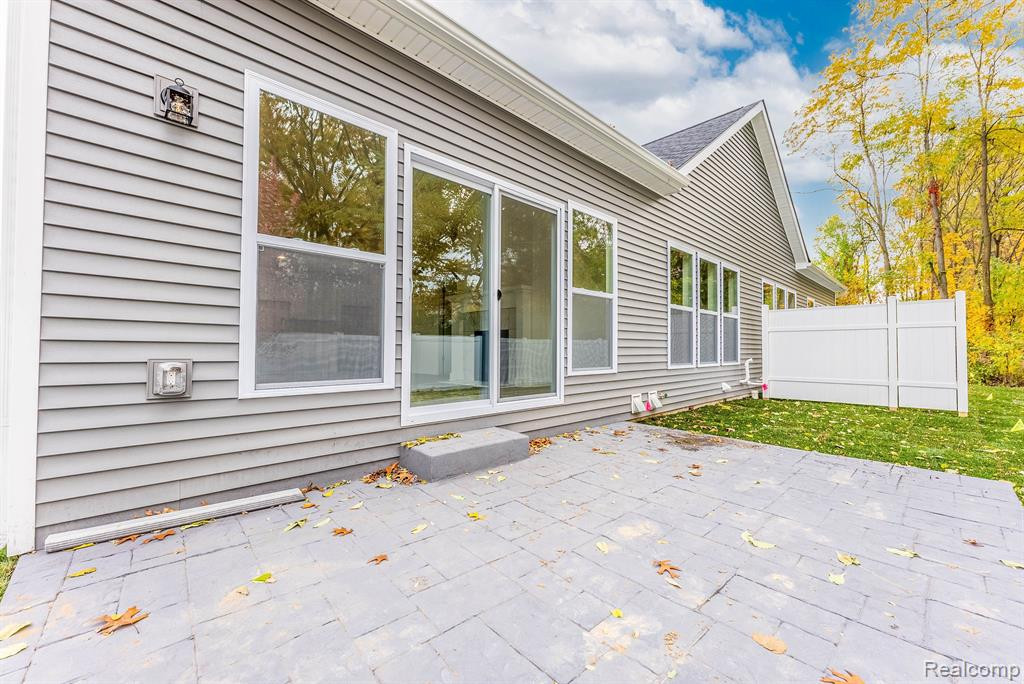712 Ander Lane, 82, White Lake, MI — Photo 25