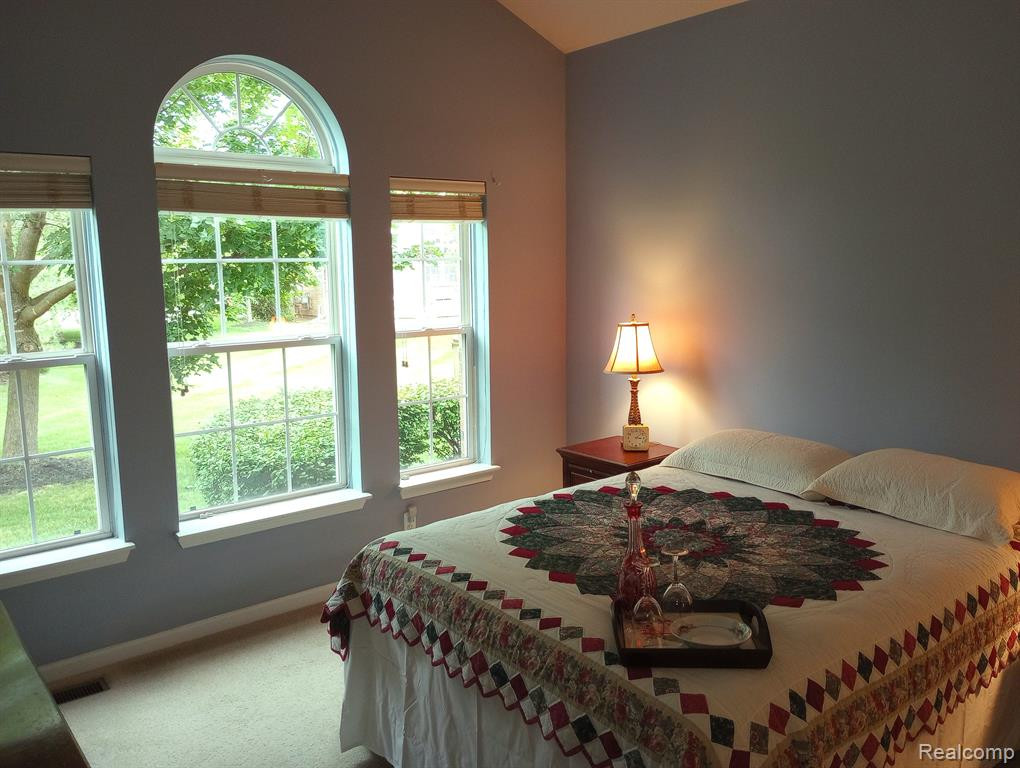 4099 FOREST BRIDGE Drive, Canton, MI 48188 — Photo 16