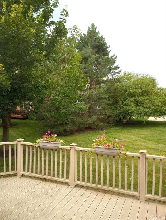 4099 FOREST BRIDGE Drive, Canton, MI 48188 — Photo 22