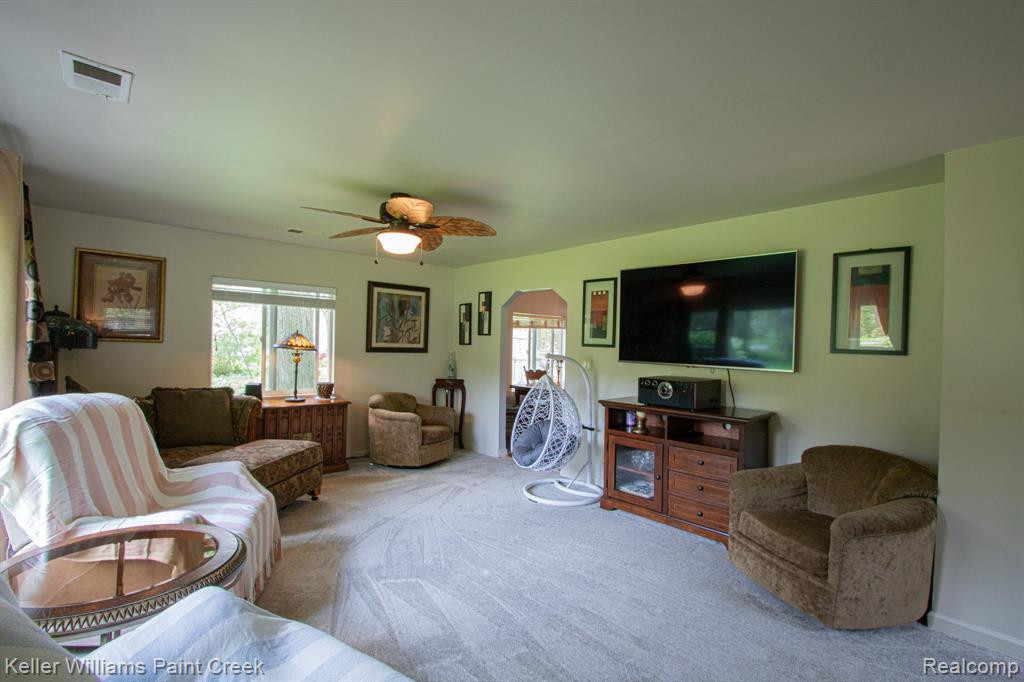 7648 LAPEER Road, Kenockee, MI 48006 — Photo 3