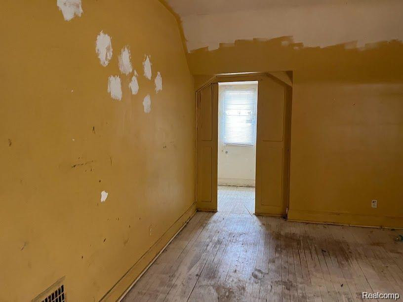 5761 DEVONSHIRE Road, Detroit, MI 48224 — Photo 13