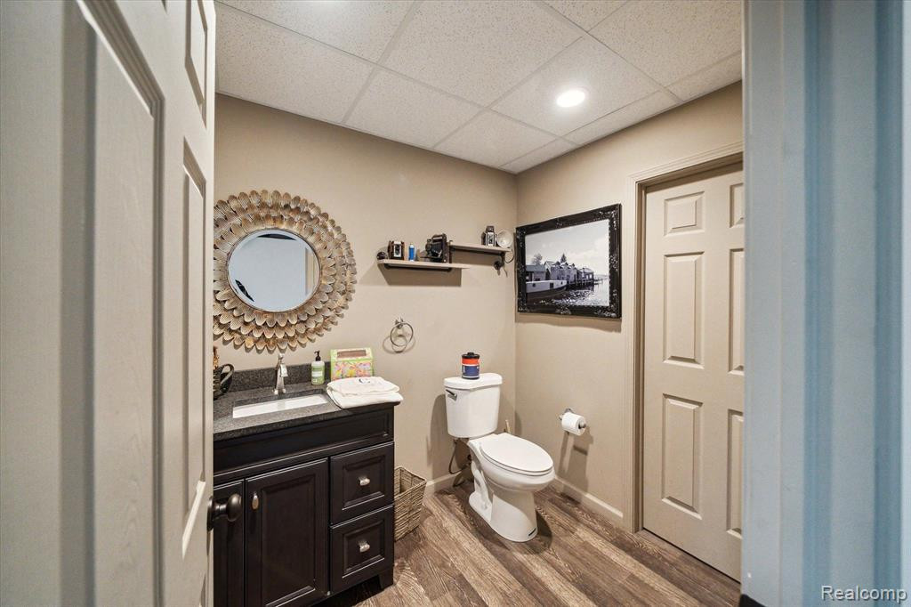 49086 N VAN DYKE Avenue E, Shelby Twp, MI 48317 — Photo 9