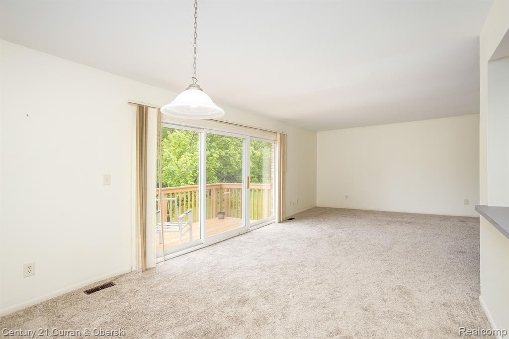 735 RANDOLPH Street, Northville, MI 48167 — Photo 9