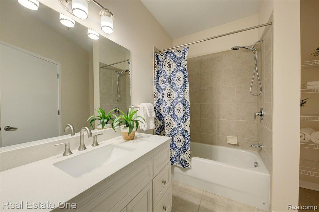 315 2ND Street, Unit #410, Ann Arbor, MI 48103 — Photo 24