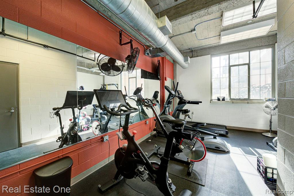 315 2ND Street, Unit #410, Ann Arbor, MI 48103 — Photo 28