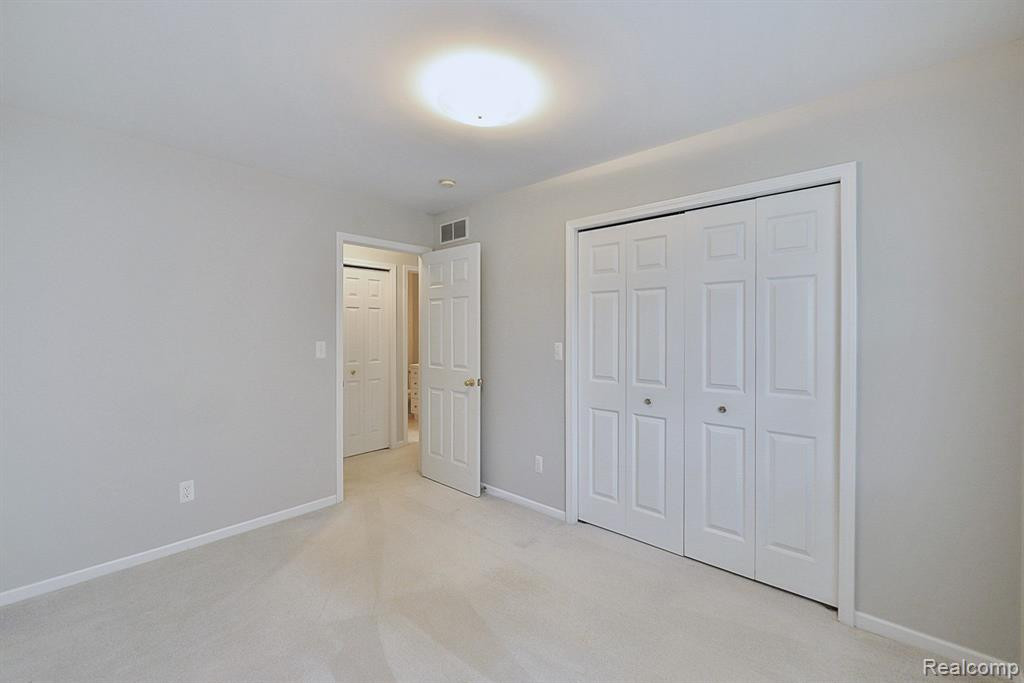 1450 MIDDLEWOOD Drive, Saline, MI 48176 — Photo 33