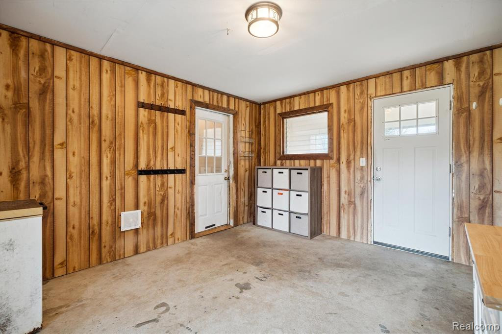 897 OAK Street, Lennon Vlg, MI 48449 — Photo 15