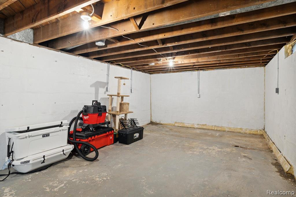 897 OAK Street, Lennon Vlg, MI 48449 — Photo 23