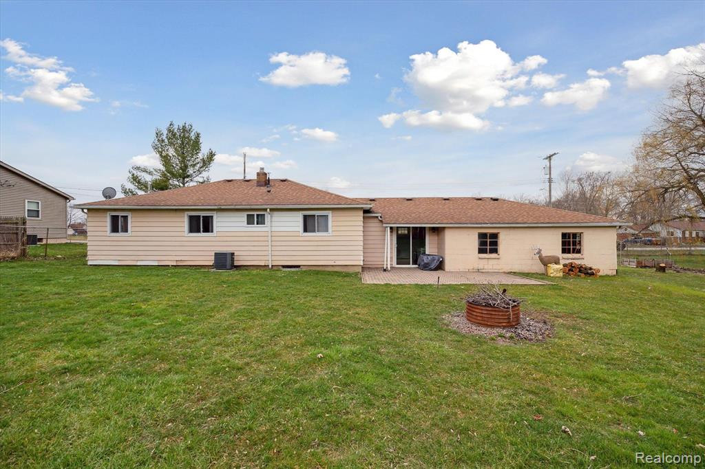 897 OAK Street, Lennon Vlg, MI 48449 — Photo 26