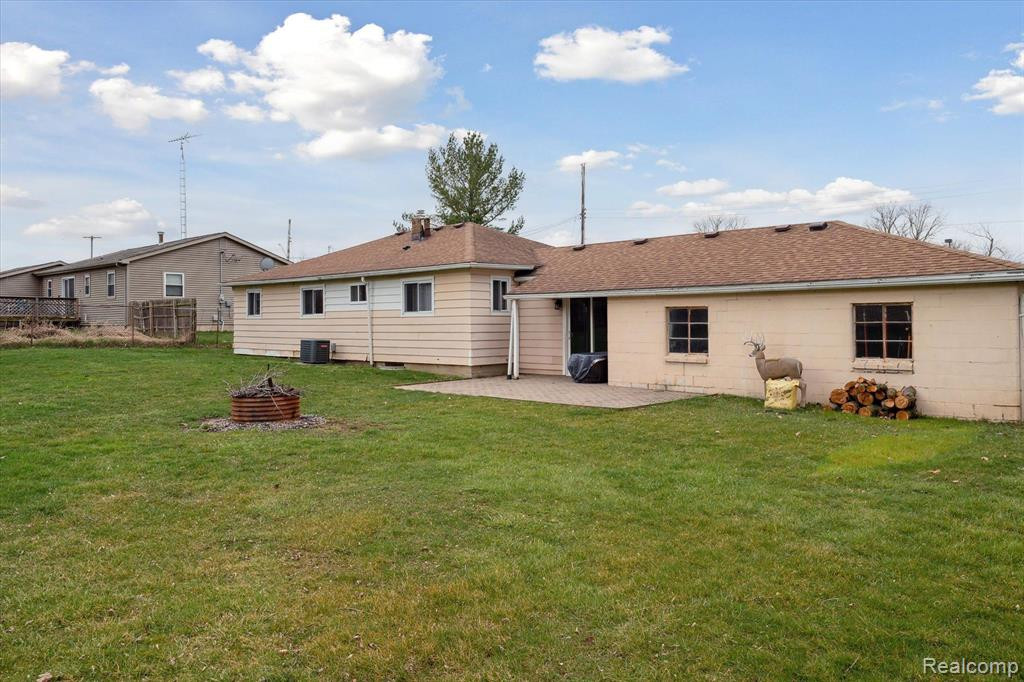 897 OAK Street, Lennon Vlg, MI 48449 — Photo 28