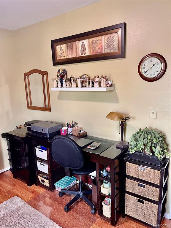 2855 ROUNDTREE Drive, 104L, Troy, MI 48083 — Photo 28