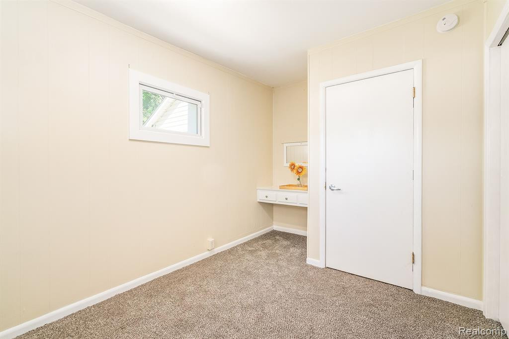 71 W WABASH Avenue, Belleville, MI 48111 — Photo 19