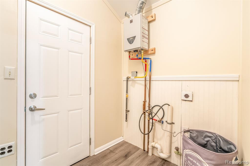 71 W WABASH Avenue, Belleville, MI 48111 — Photo 23