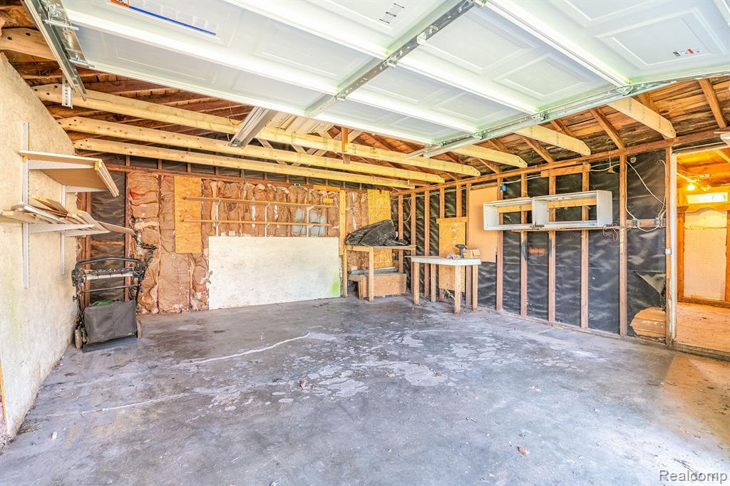 71 W WABASH Avenue, Belleville, MI 48111 — Photo 30