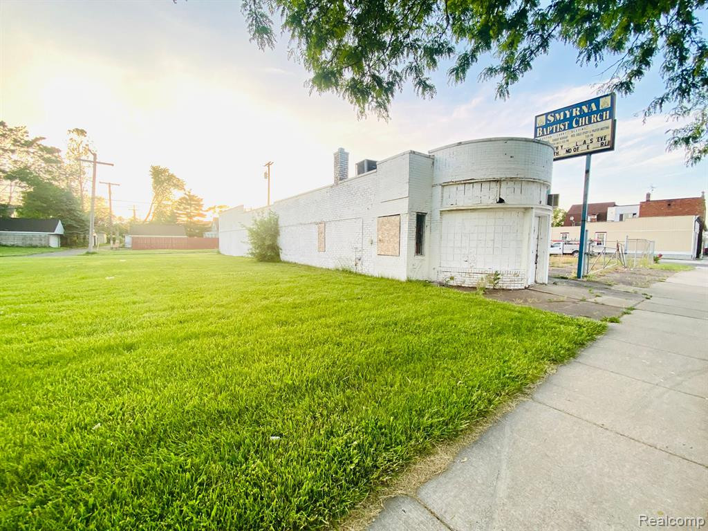 4158 W JEFFERSON Avenue, Ecorse, MI 48229 — Photo 4