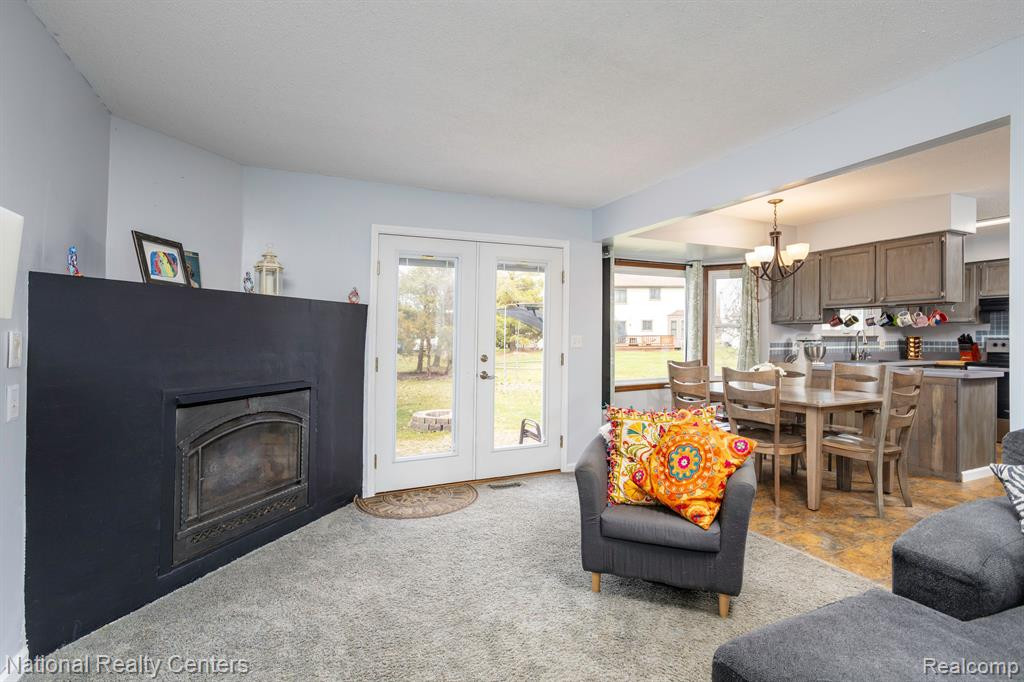 1129 RATHFON Circle, Saline, MI 48176 — Photo 4