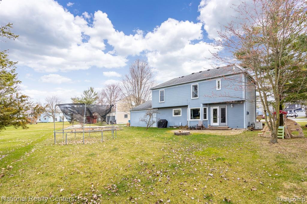 1129 RATHFON Circle, Saline, MI 48176 — Photo 26