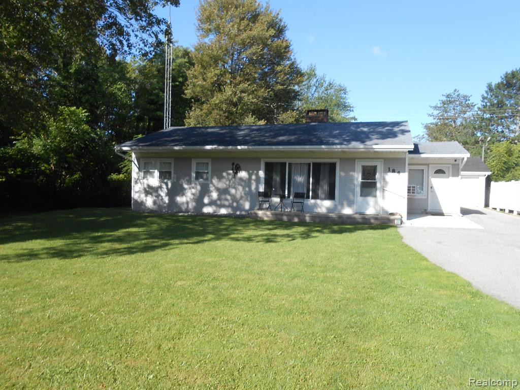 184 S Ridge, Port Sanilac, MI 48469 — front exterior