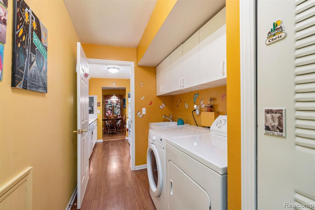 4237 BERKSHIRE Drive, Sterling Heights, MI 48314 — Photo 12