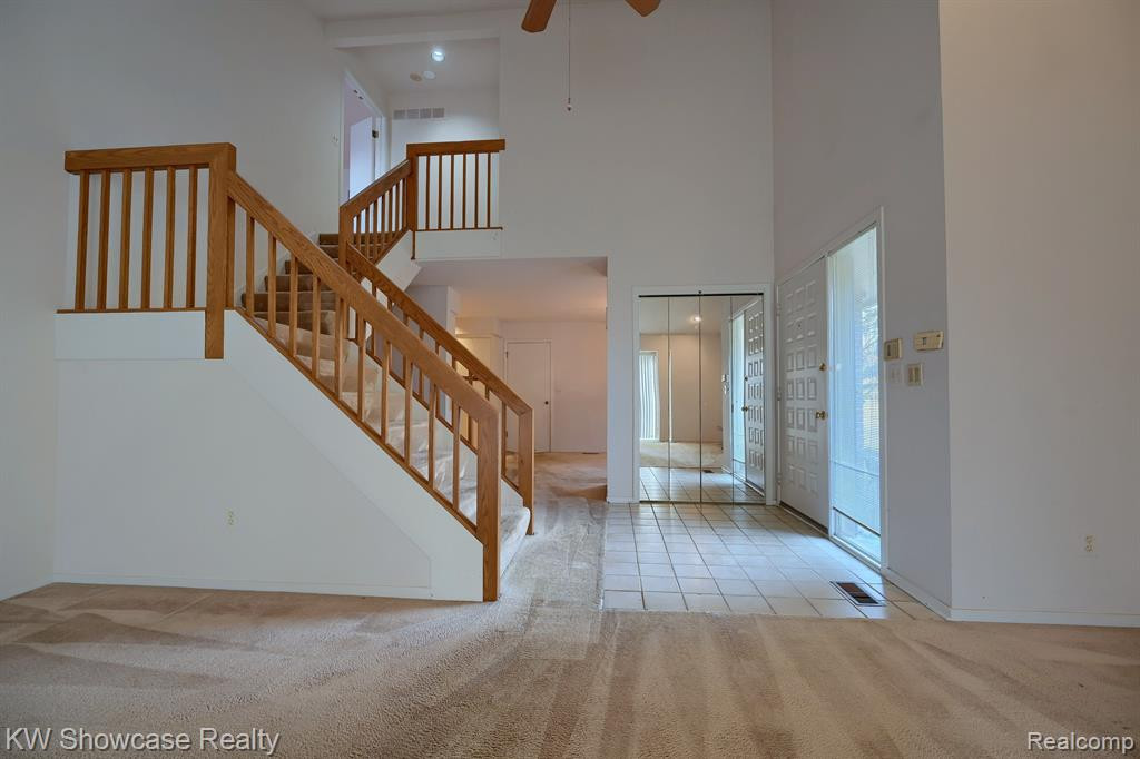 1720 S HILL Boulevard, Bloomfield Hills, MI 48304 — Photo 3