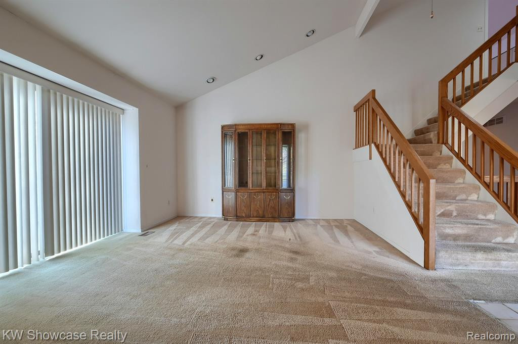 1720 S HILL Boulevard, Bloomfield Hills, MI 48304 — Photo 5