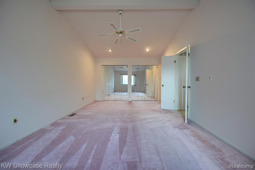 1720 S HILL Boulevard, Bloomfield Hills, MI 48304 — Photo 15
