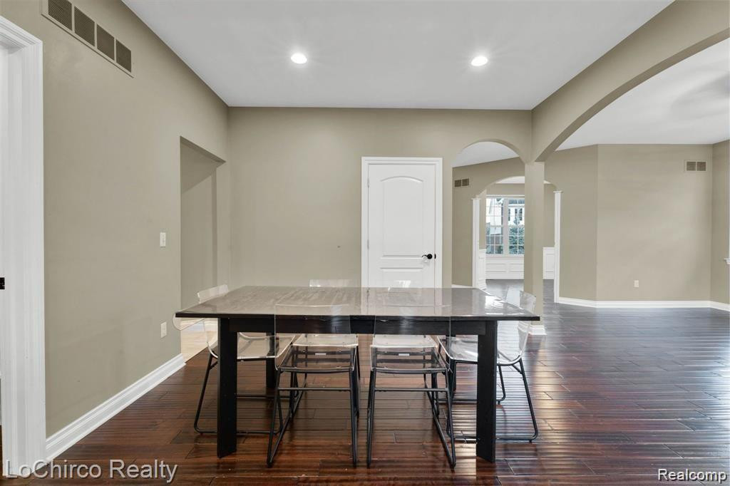 6736 BAKER, Shelby Twp, MI 48317 — Photo 17