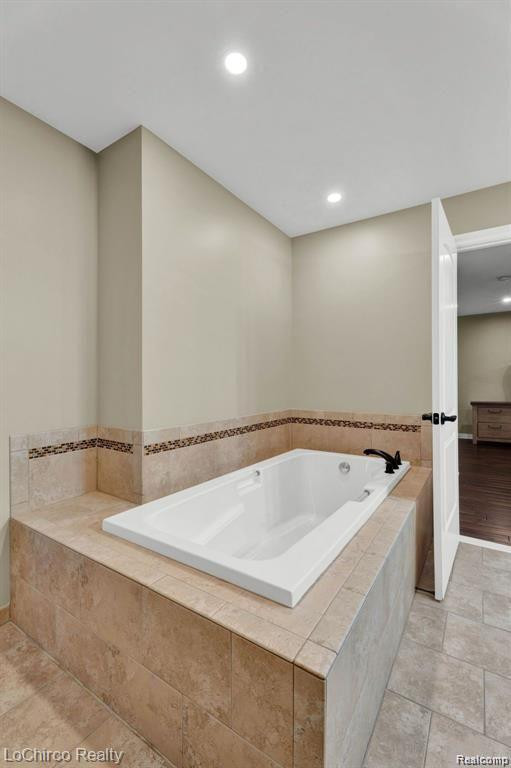 6736 BAKER, Shelby Twp, MI 48317 — Photo 43