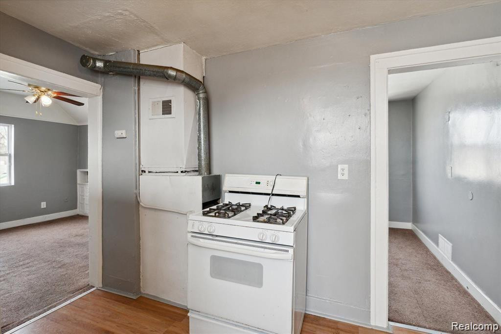 7068 FORD Avenue, Warren, MI 48091 — Photo 16