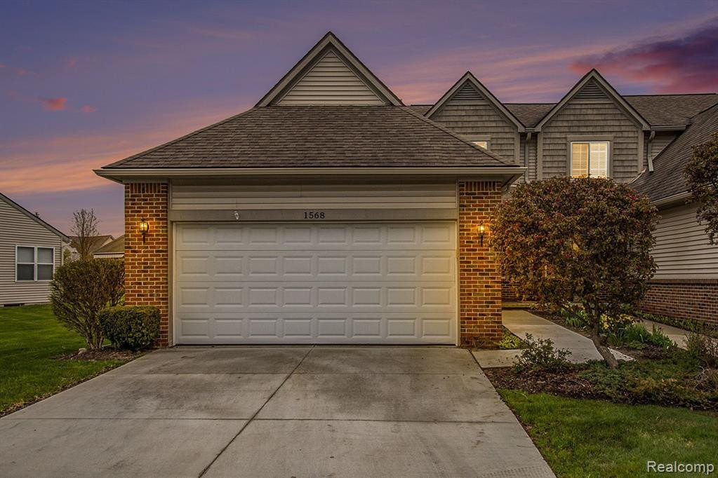 1568 MYRICA Lane, 6, Howell, MI 48855 — front exterior