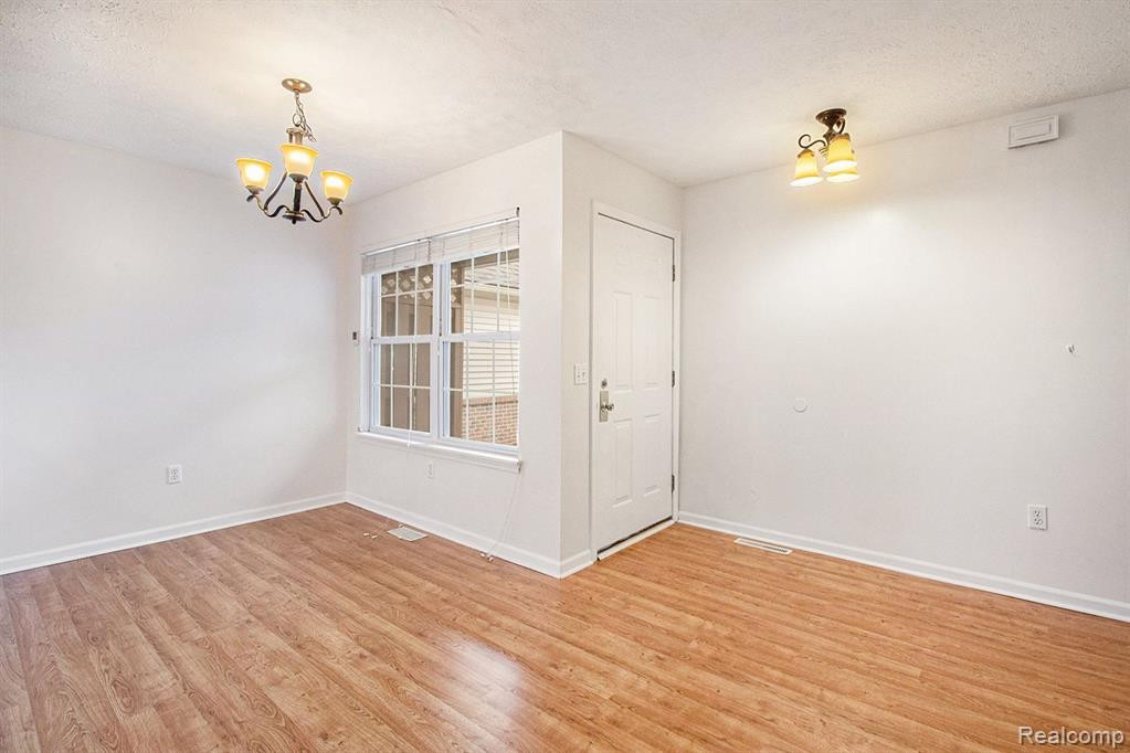 1568 MYRICA Lane, 6, Howell, MI 48855 — Photo 10