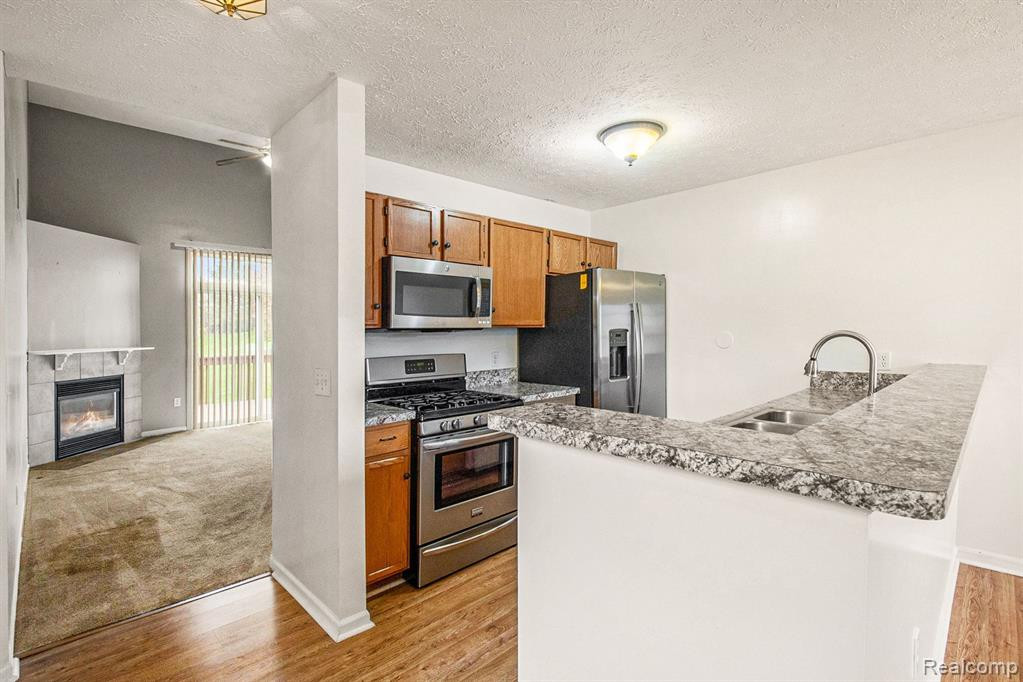 1568 MYRICA Lane, 6, Howell, MI 48855 — Photo 11