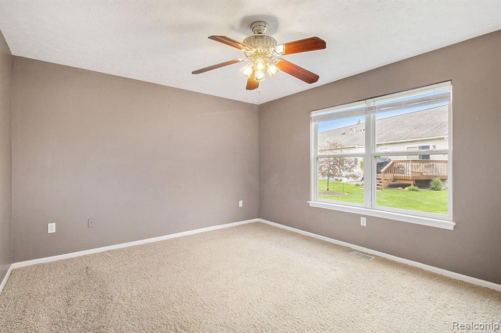 1568 MYRICA Lane, 6, Howell, MI 48855 — Photo 15