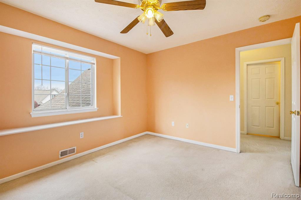 1568 MYRICA Lane, 6, Howell, MI 48855 — Photo 21