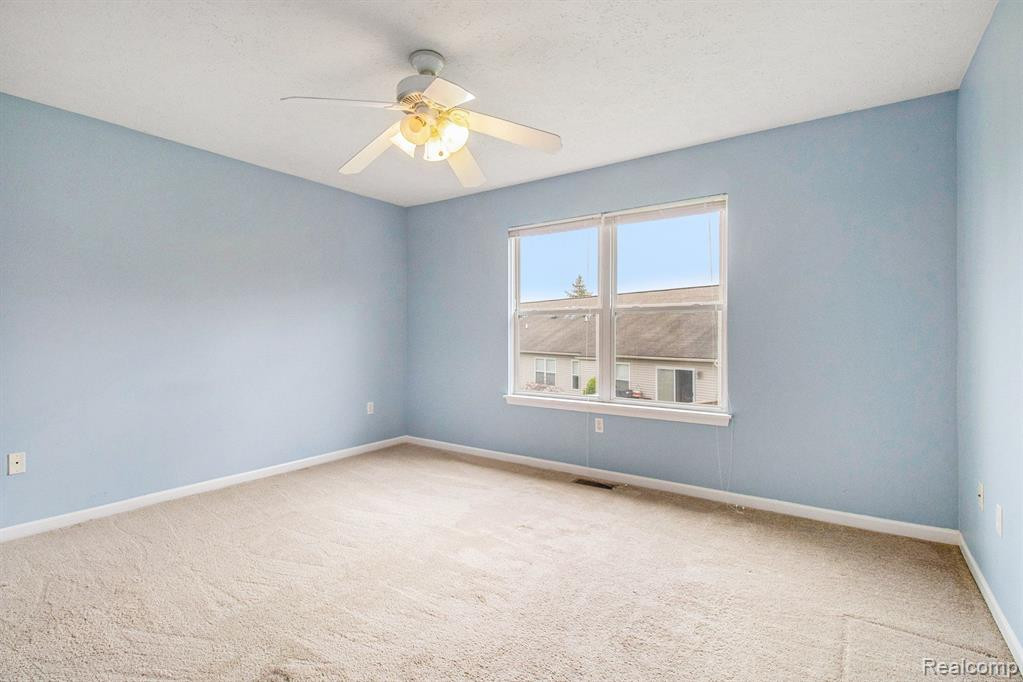 1568 MYRICA Lane, 6, Howell, MI 48855 — Photo 22