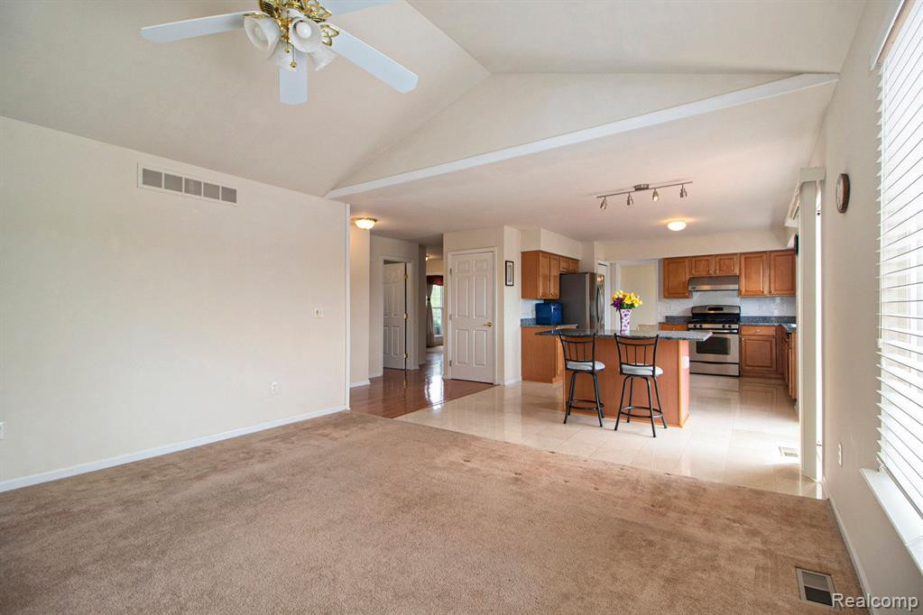 4872 Windancer Drive, Ypsilanti, MI 48197 — Photo 12