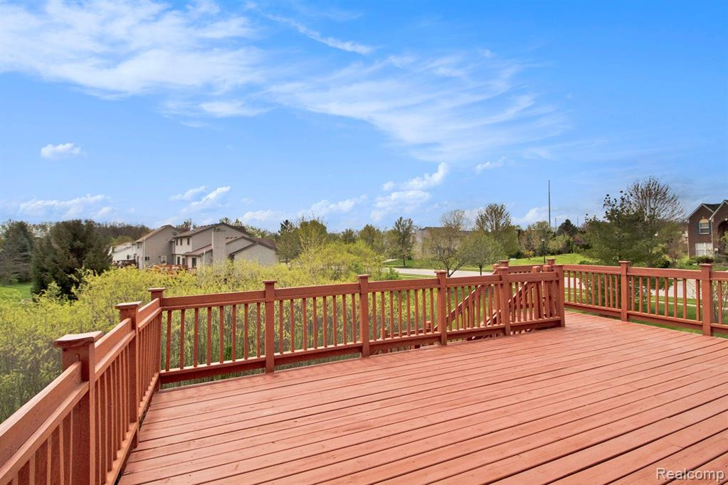 4872 Windancer Drive, Ypsilanti, MI 48197 — Photo 32