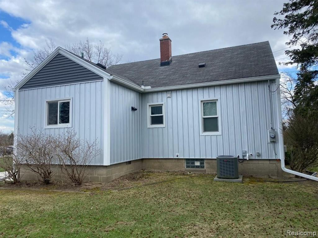 40700 UTICA Road, Sterling Heights, MI 48313 — Photo 3