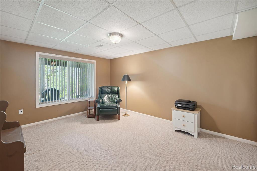 124 PONDVIEW Court, Brighton, MI 48116 — Photo 22