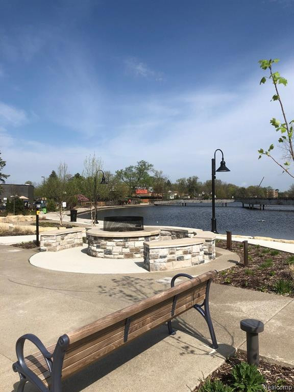 124 PONDVIEW Court, Brighton, MI 48116 — Photo 39
